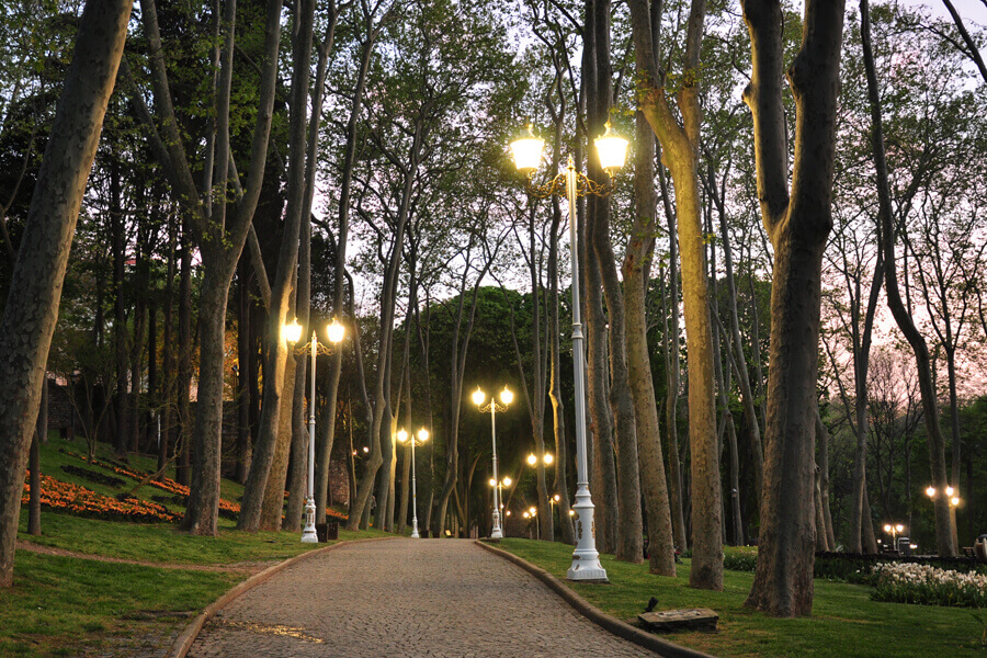 Traditional-Lighting