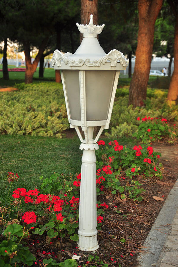 Orion 1 Bollard